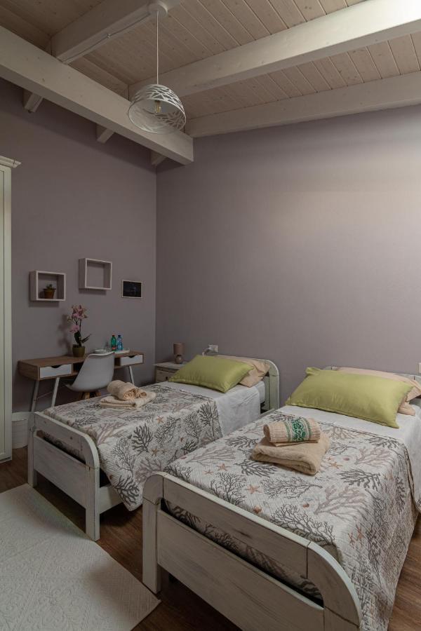 La Vecchia Dimora Bed and Breakfast Marrùbiu Exteriör bild